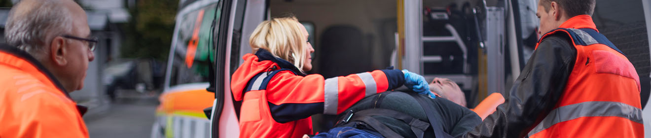 ABC Ambulanz GmbH Team — Krankentransport Berlin